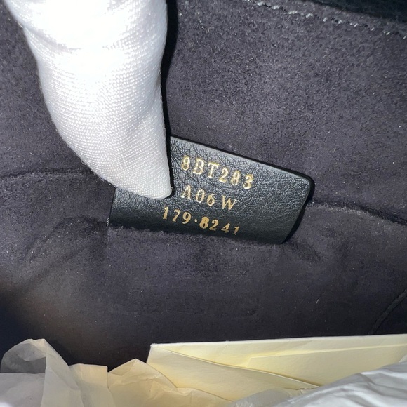 FENDI 
Velvet Vitello Dolce Fun Fair Kan I Shoulder Bag Tobacco Multicolor Black - Picture 6 of 11